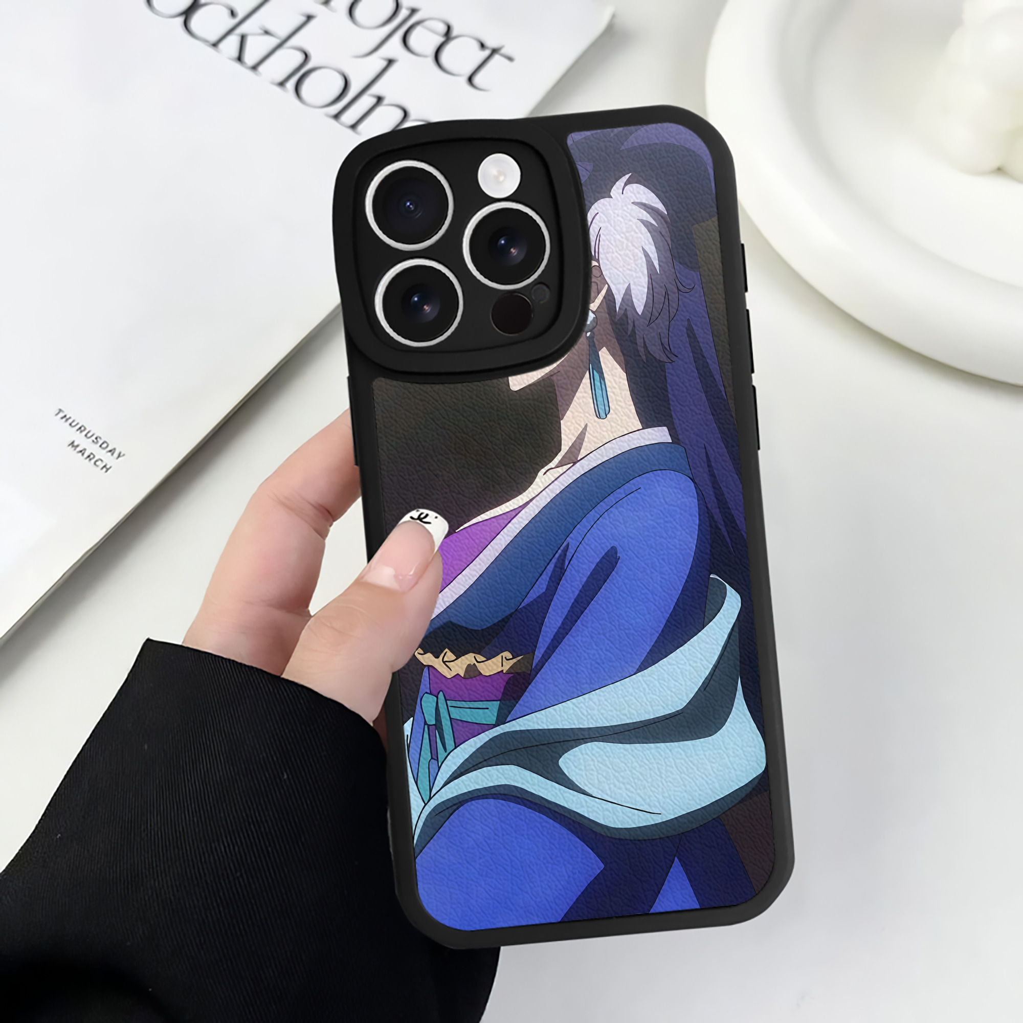 薬屋のひとりごと The Apothecary Diaries 【iPhone 16シリーズ対応】シリコンスマホケース（レザー調） 材質：シリコン